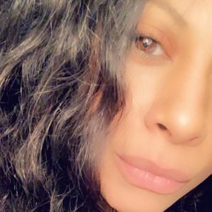 Meet your Posher, Myriam